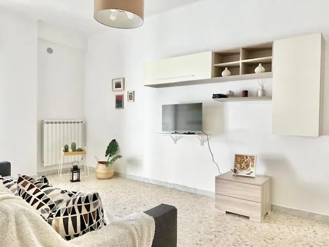 Manzoni Artist Lodge Bari Apartment